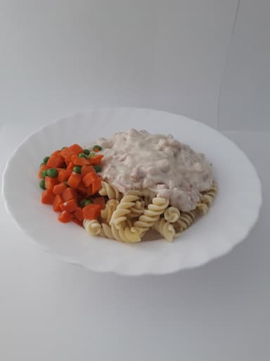 Pasta Carbonara med måltidstillbehör