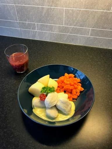 Fiskeboller Hvitsaus Gulrot Potet