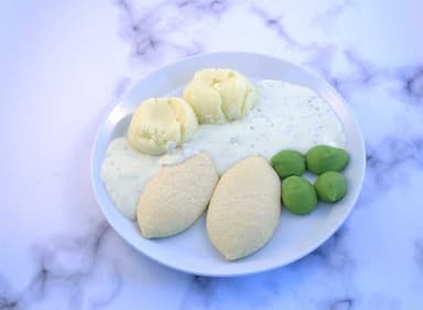 Torsktimbal med dillsås, potatismos och ärttimbal*