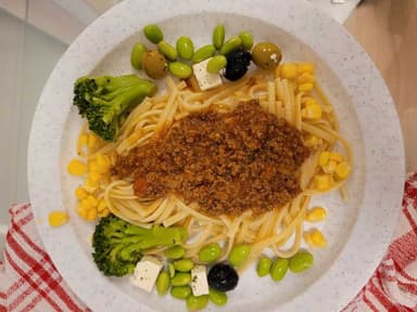Bolognese riven ost spagetti 