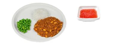 Chili con carne, jasminris, créme fraicheklick, ärter, Bärkräm