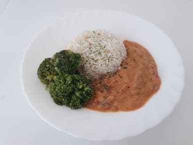 Kebabgryta med ris & måltidstillbehör