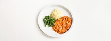 Kycklingfärsgryta med röd curry, couscous, broccoli. Mangosmoothie