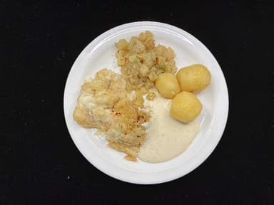 Steiktur fiskur með kartöflum, bökuðum fennel og kaldri kryddjurtasósu. Rabarbaragrautur og rjómabland. 