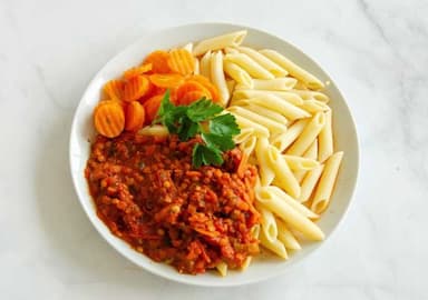 2. Specialkost MCT - Pasta med tomat- och linssås och morötter*
