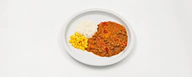 Färsgryta Cajun, jasminris, majs, Morotskaka