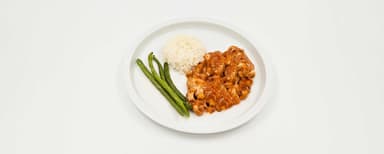 Kycklinggryta med citron och kikärtor, jasminris, haricots verts. Bärkräm, vispgrädde