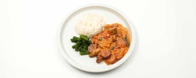 Linsgryta med grönsaker och curry, jasminris, brytbönor, Jordgubbssmoothie