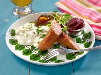 Stekt bratwürst med persiljestuvad potatis