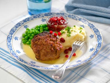 Havets Wallenbergare med skirat smör och potatismos